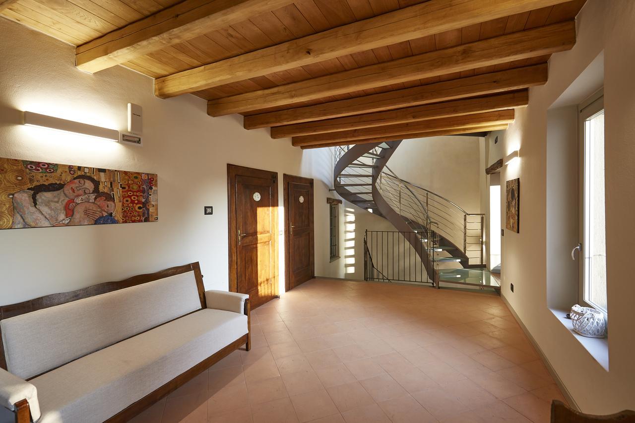 Palazzo Eleonora Acomodação com café da manhã Monasterolo del Castello Exterior foto